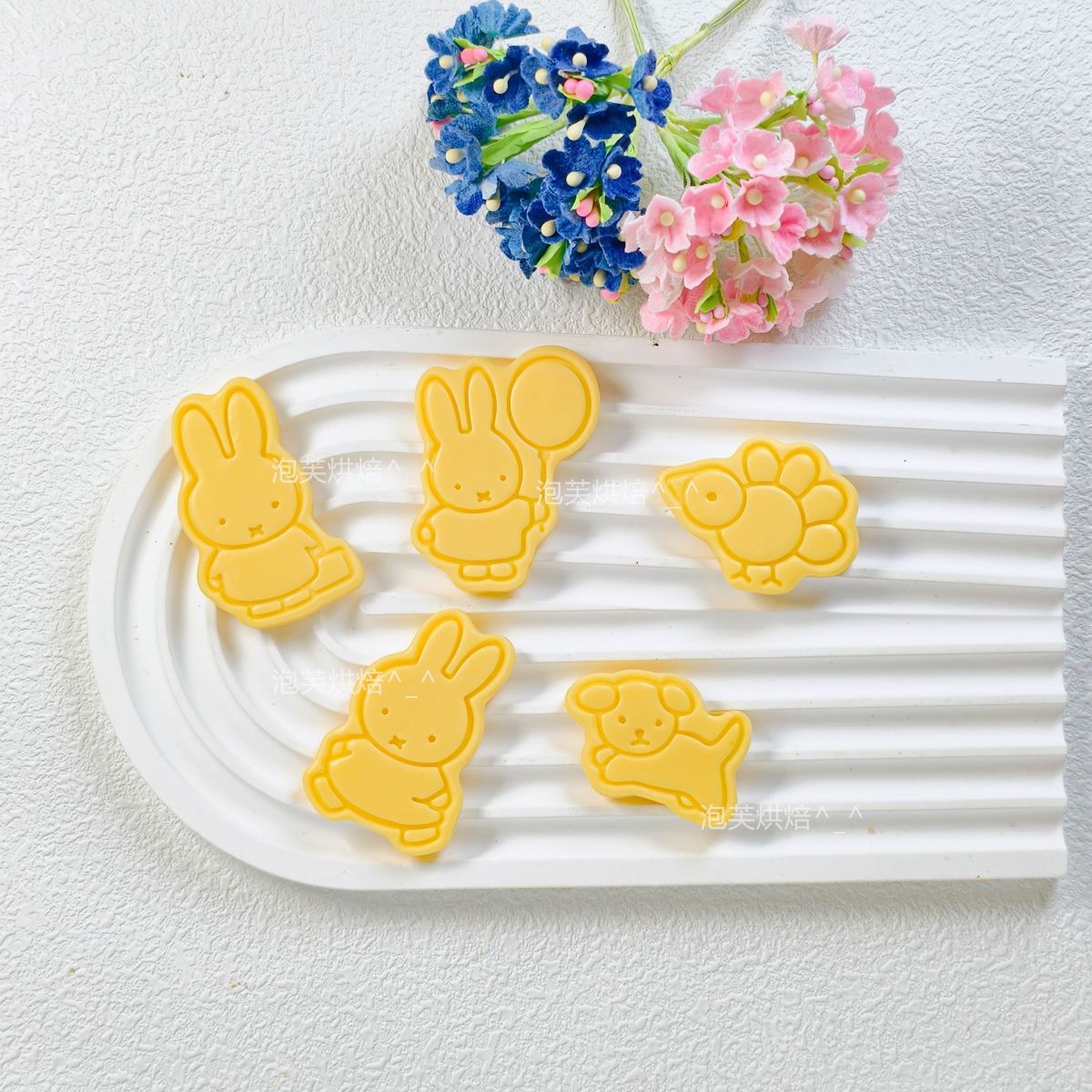 قالب بسكويت ثلاثي الأبعاد لطيف - مراجعة Kitchen Hanging Gadgets وسعره