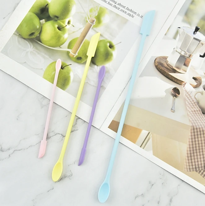 ملعقة سيليكون مقاومة للحرارة ب - مراجعة Kitchen Gadgets Under 100 وسعره